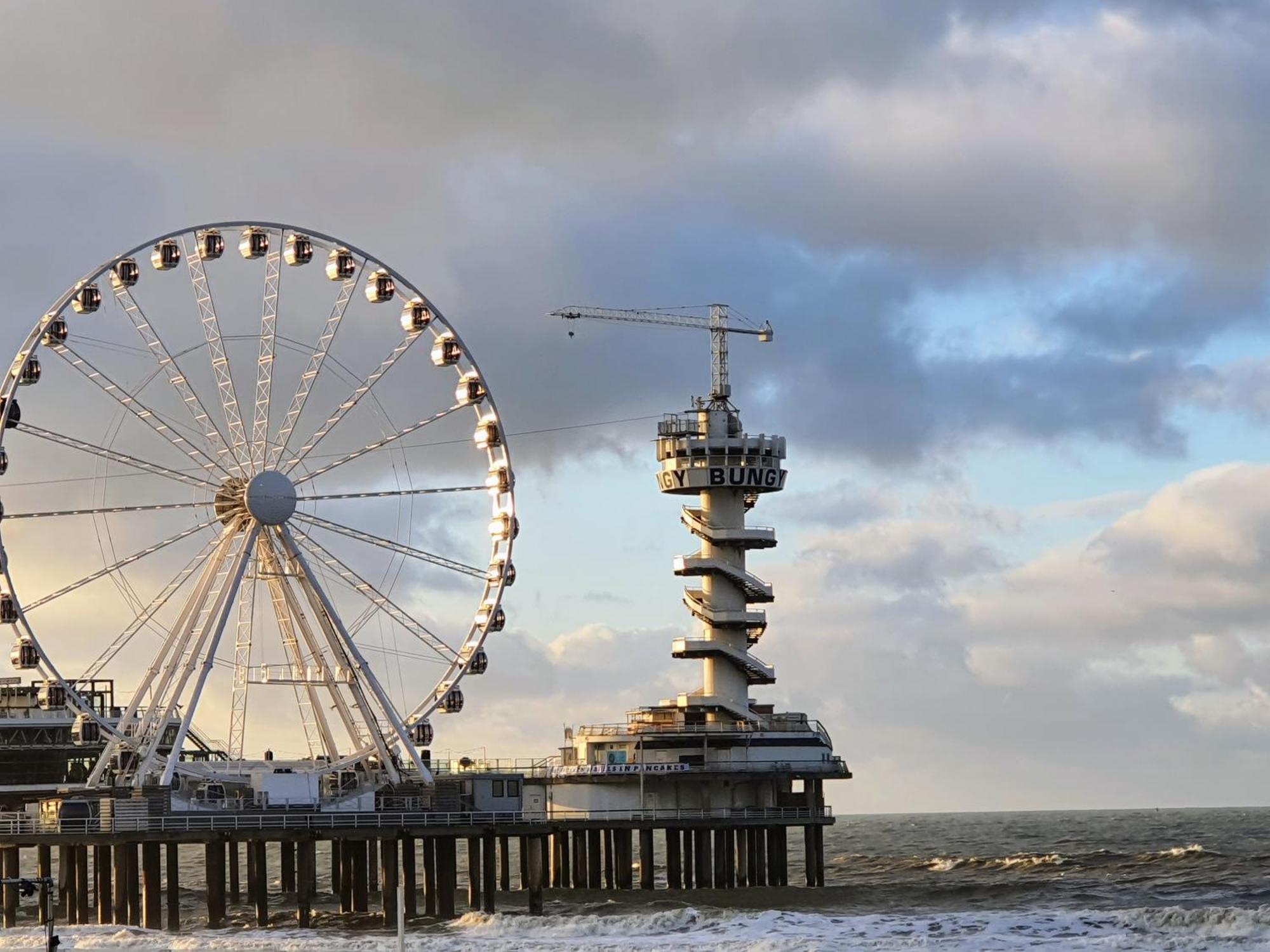 Bluebeach Scheveningen The Hague Luaran gambar